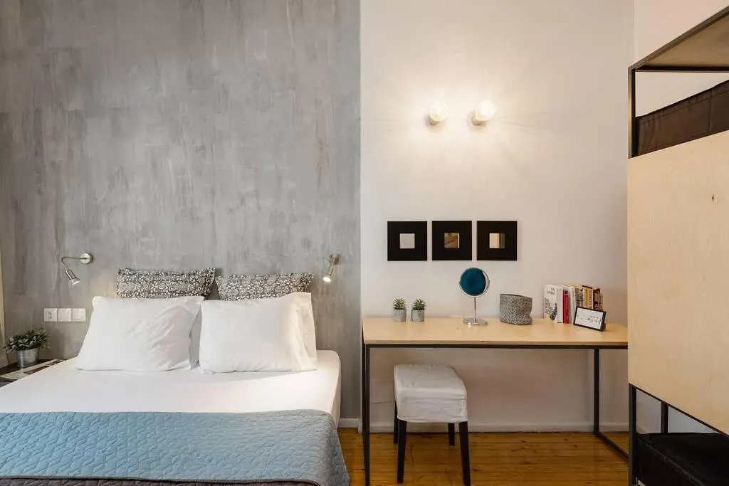 The Wall Downtown Apartment Salonic